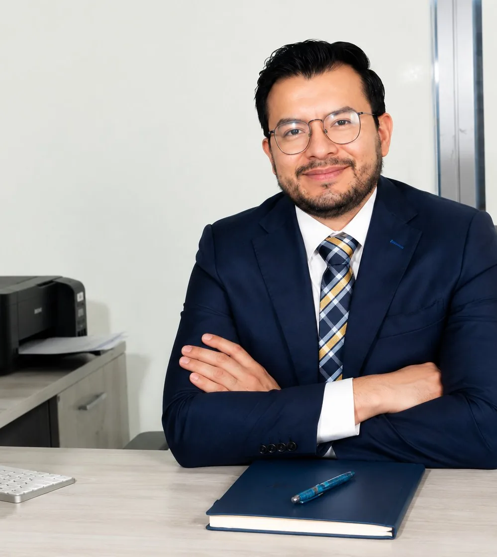 Dr. Yonathan Gómez Solís urólogo